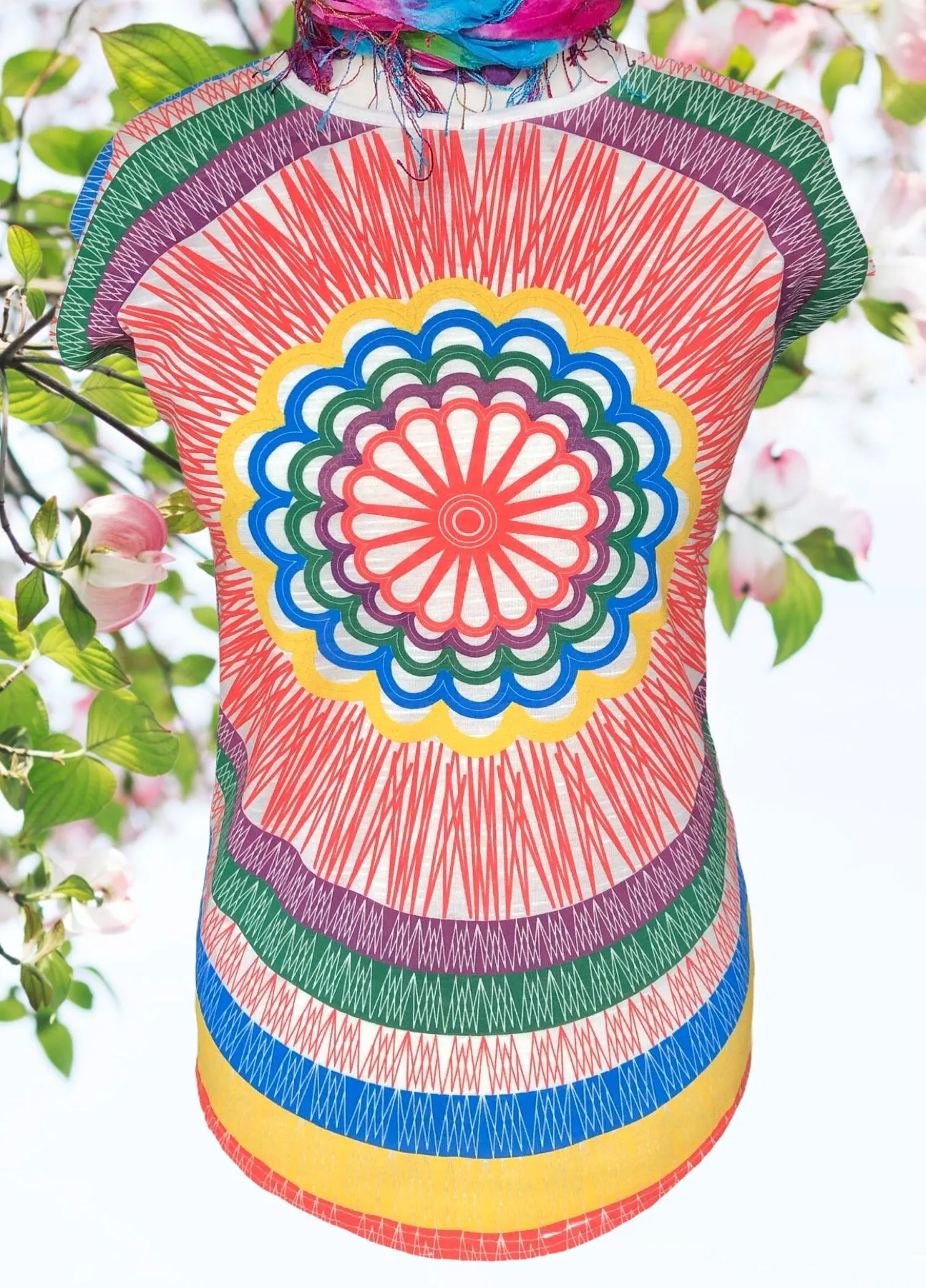 FABULOUS 'SUNBURST' TEE - SIZE SMALL