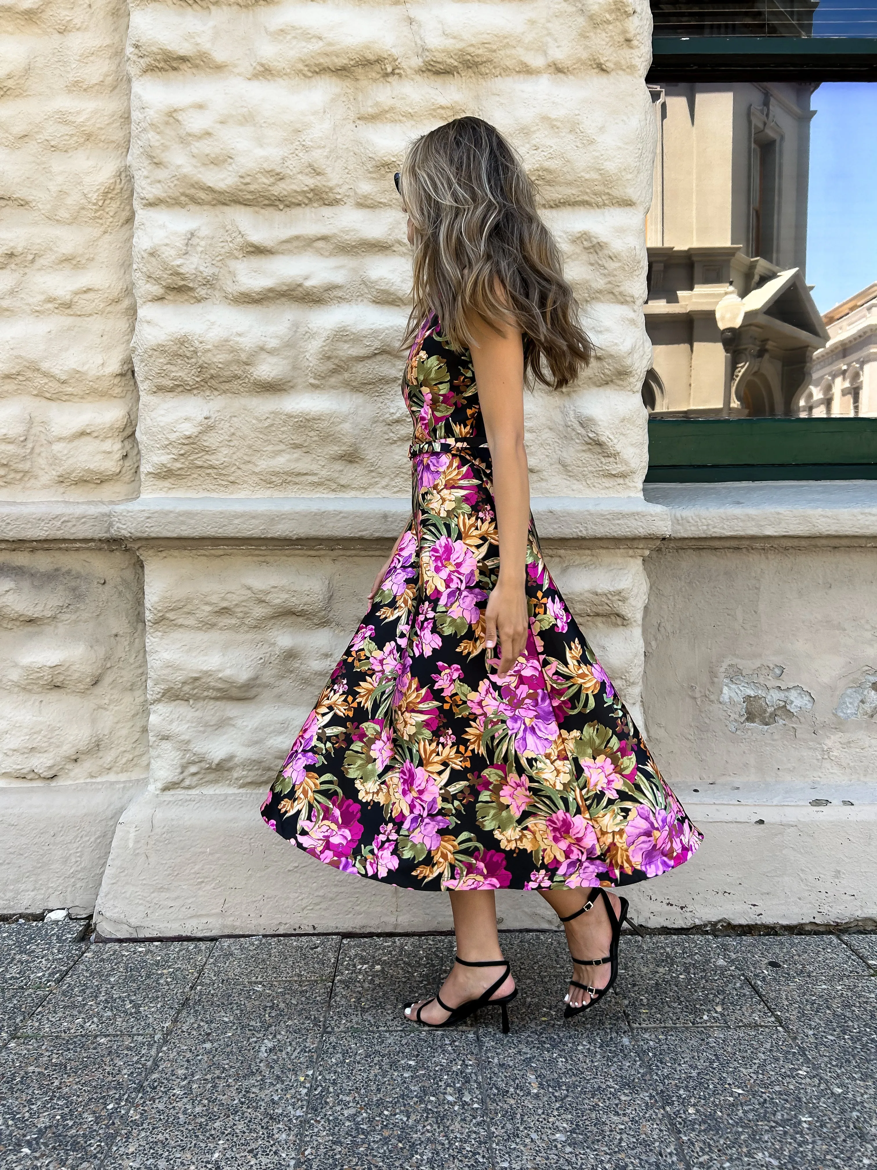 LOUISA Belted Midi Dress - Black Floral